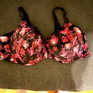 Beautiful torrid bra 46D